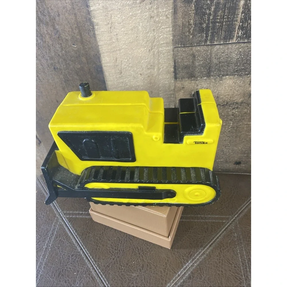 Vintage 2000 Tonka 